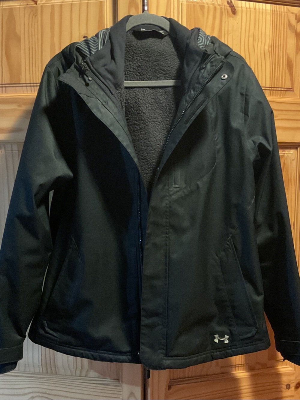 Under Armour Women’s Black Hooded Coldgear Infrared Jacket
